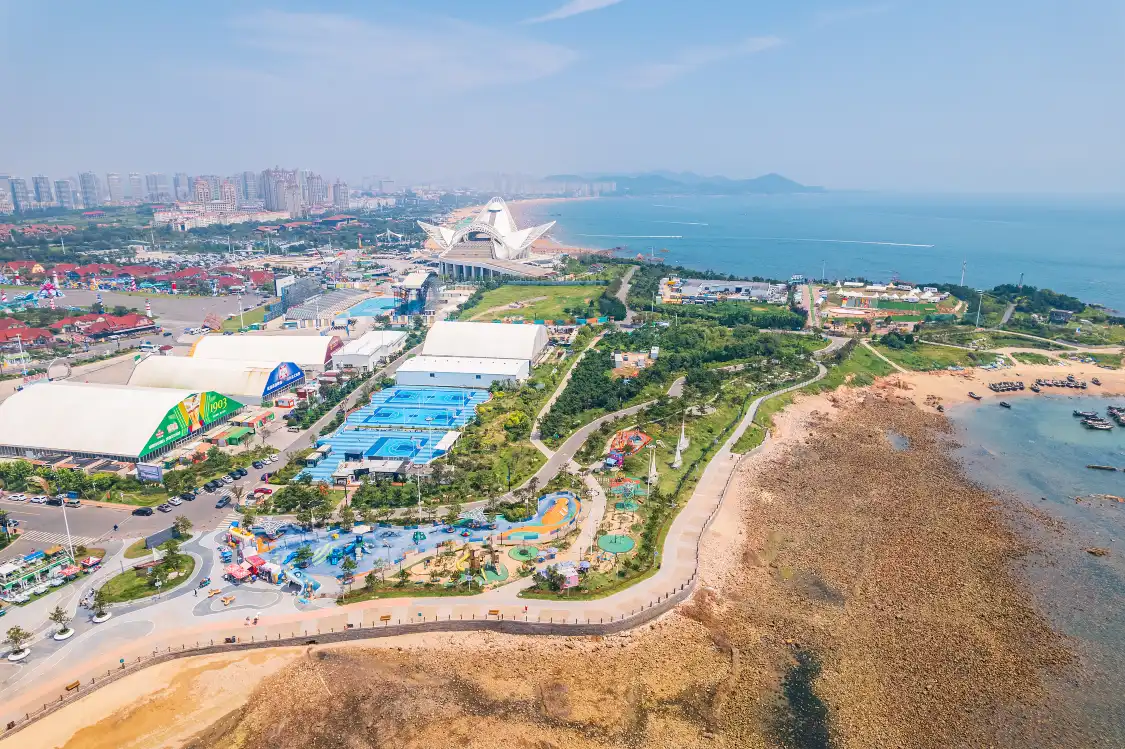 Hotels near Golden Beach