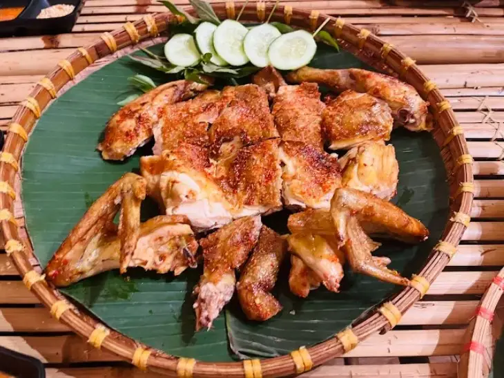 GA NUONG COM LAM ĐA LAT BEP LUA