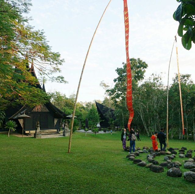 พิพิธภัณฑ์บ้านดำ