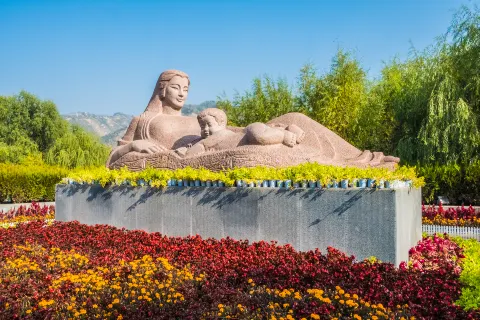 Statue of Mother Yellow River