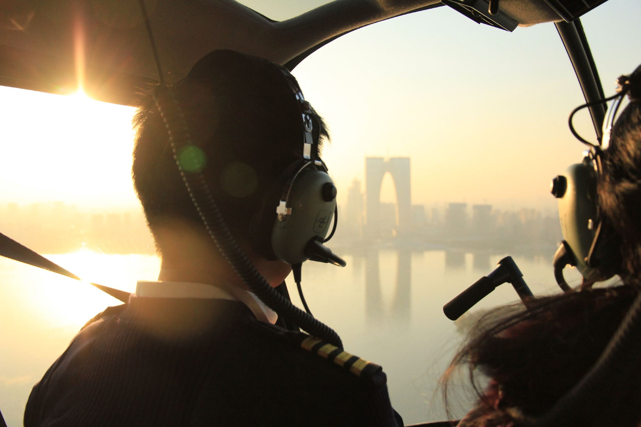 江蘇蘇州若航直升機基地/直升機觀光體驗【俯瞰陽澄湖/金雞湖美景/2人起飛/多航線可選】