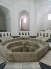 Персидские бани Хамамни