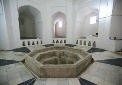 Персидские бани Хамамни