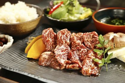 Yakiniku Monogatari USHIWAKA