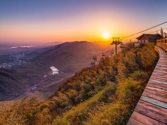 First Peak in Sountern Jiangsu, Yixing Zhuhai Scenic Area