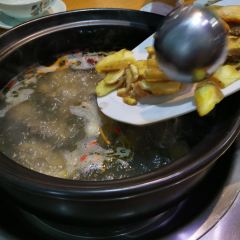 MUSHROOMS HOT POT 여행 사진