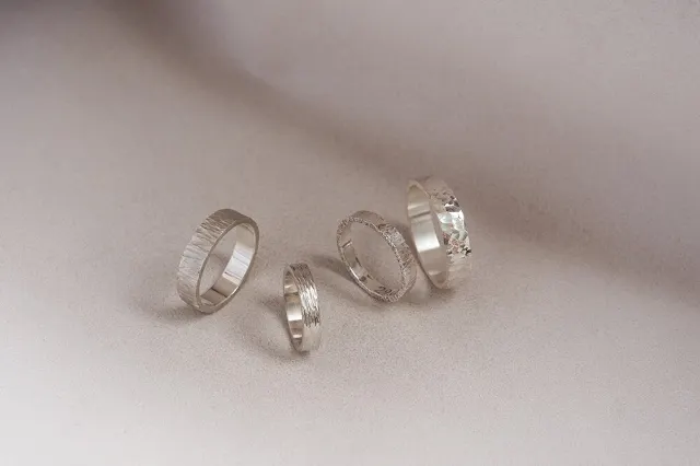 【情人節禮物2026】 15 個男友/女友情人節禮物+體驗推薦!實用+心思禮物之選