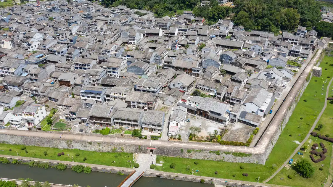 Hotels near Puzhuangsuo City