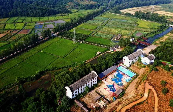 萬年稻源歡樂谷15次卡通行證成人