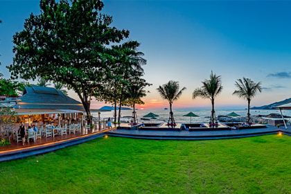 Sea Salt Lounge & Grill