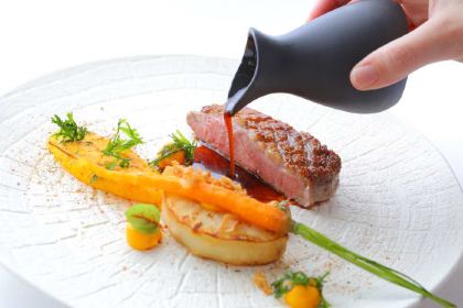 Restaurant de l'Hostellerie du Chateau des Fines Roches