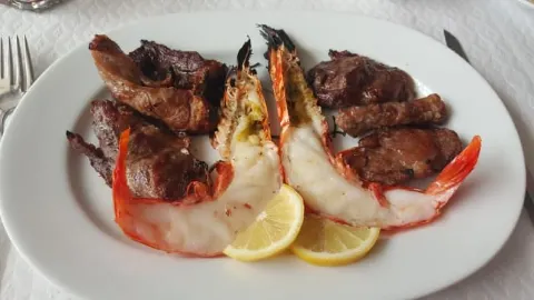 SALINAS Restaurante e Tapas in Distretto di Setúbal