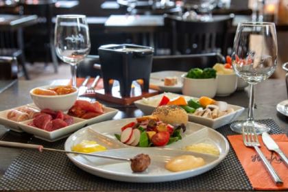 Restaurant Hello Again