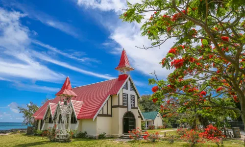 Notre-Dame Auxiliatrice de Cap Malheureux