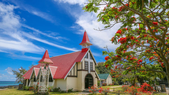 Notre-Dame Auxiliatrice de Cap Malheureux