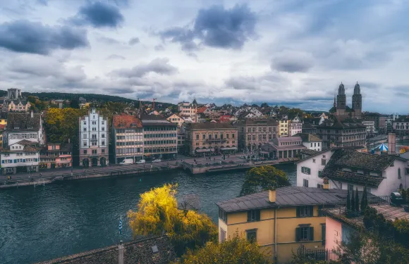 蘇黎世+盧塞恩湖+施維茨+Stoos-Seeli【行程可調】