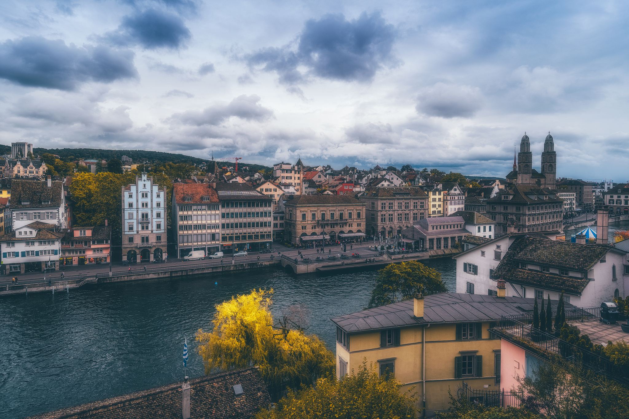 チューリッヒ+ルツェルン湖+シュヴィーツ+Stoos-Seeli【行程調整可能】