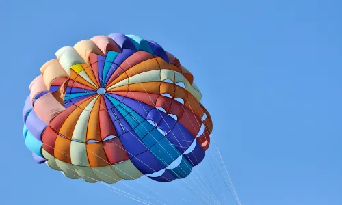 Parachuting in Pattaya