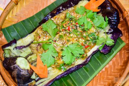 版纳菠萝香傣味饭店