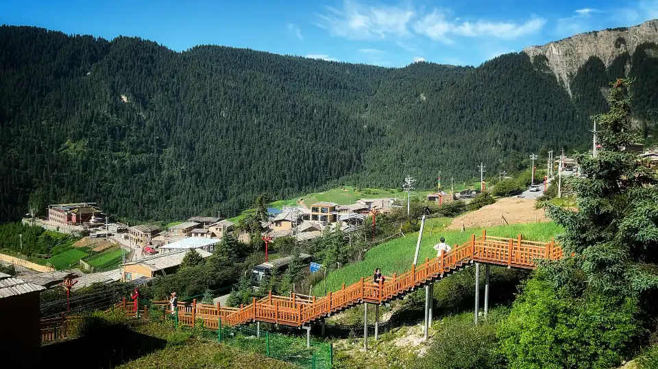 2_Dari Viewing Platform