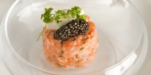 Ostra