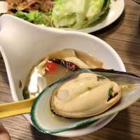 九龍城抵食泰菜