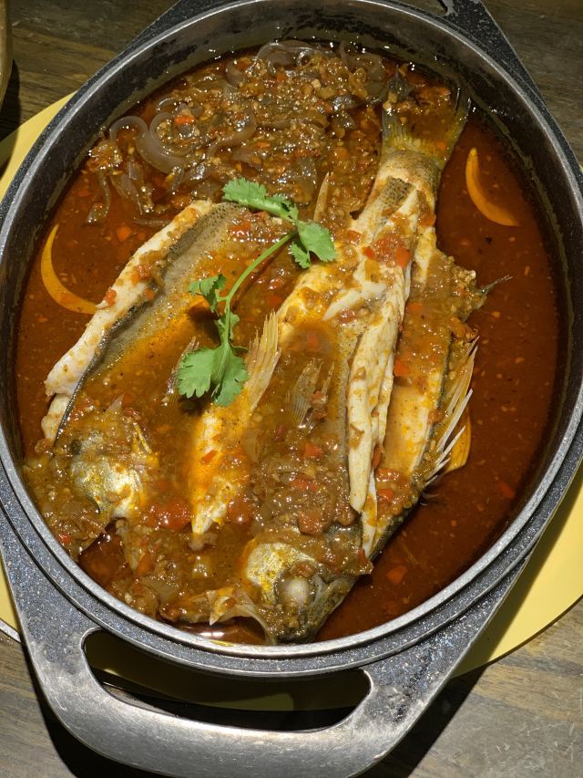 Chui Yan Xiao Chao Huang Beef( Wu Yi Hua Fu Dian )