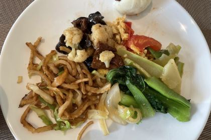 อาอี๋ เนื้อย่าง บุฟเฟต์อาหารทะเล