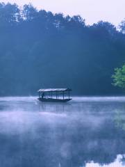 Shixiang Lake