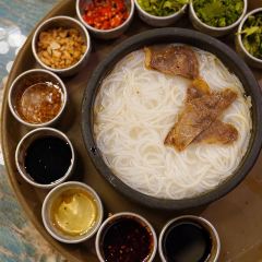 浩海火燒雲傣家菜(新天地店) User Photo