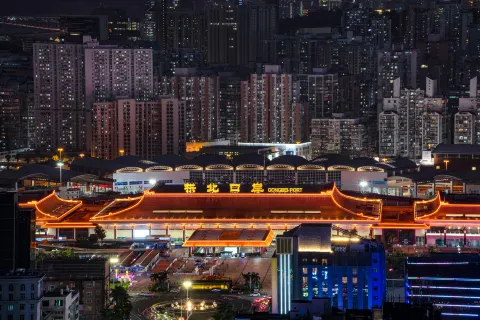 Gongbei Port