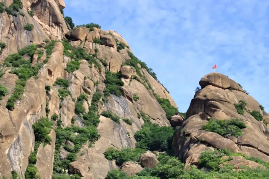 Buddha Bead Cave