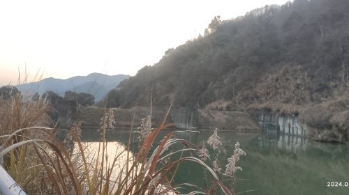 Zhedong Dalong Valley