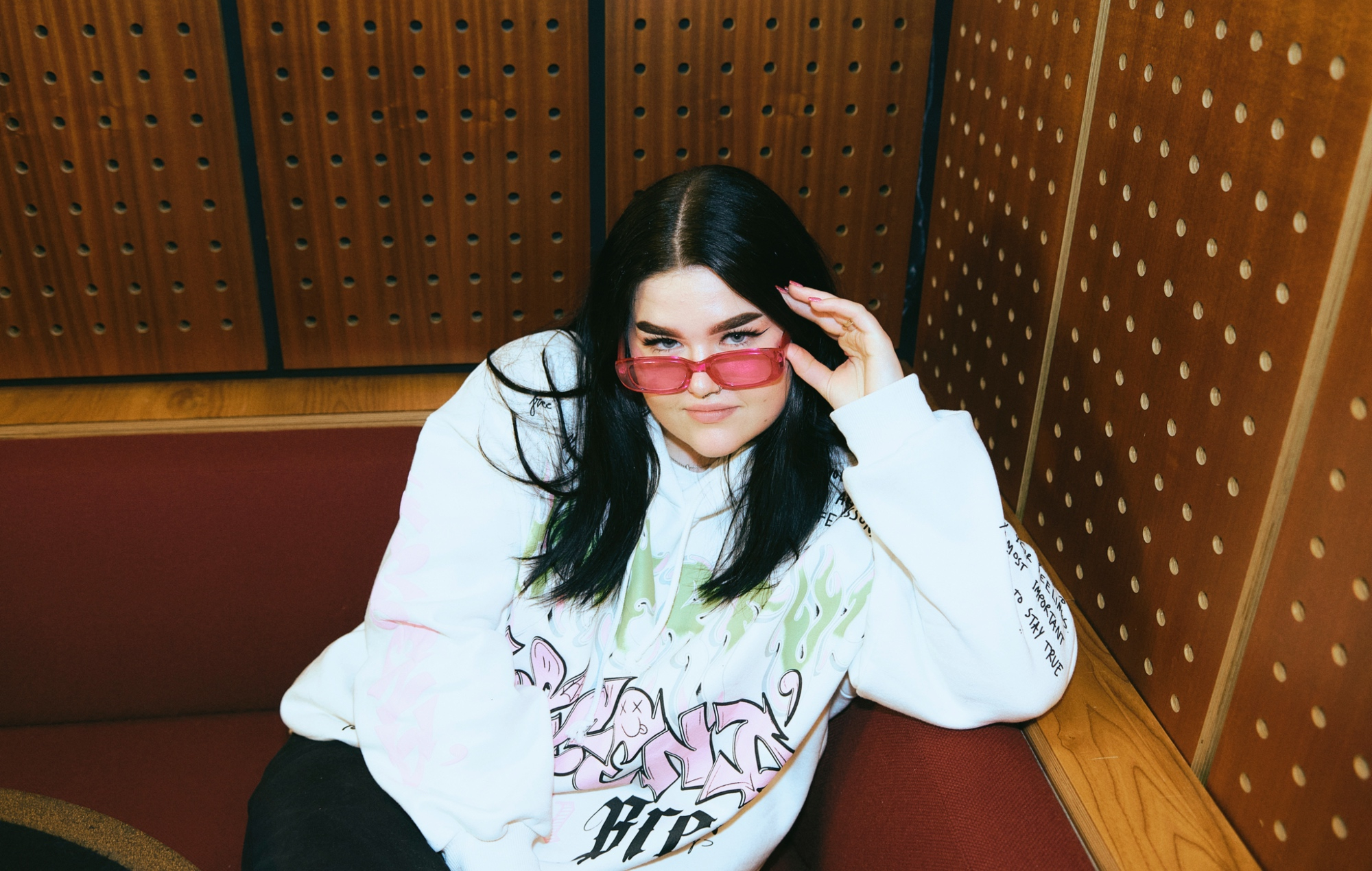 Castle | Mae Stephens Tour | Clwb Ifor Bach