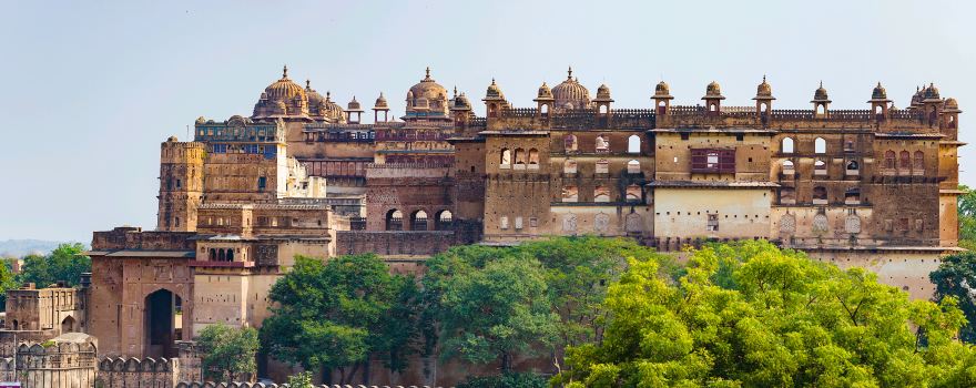 Orchha Fort and contact for cycling as well