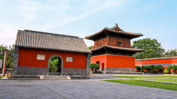 Buddhist Cultural Experiences in Shijiazhuang