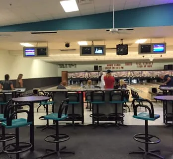 Gravel Pit Lanes - Bowling Alley