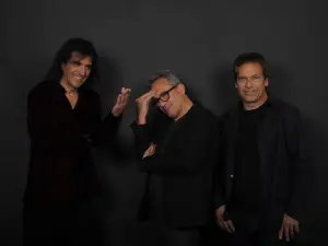 Hombres G and Enanitos Verdes - Huevos Revueltos Tour