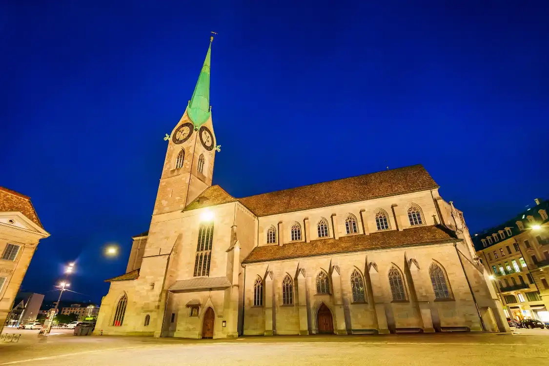Hotels near Fraumunster Church