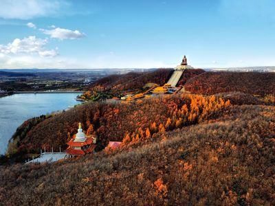Liuding Mountain Cultural Tourism Area