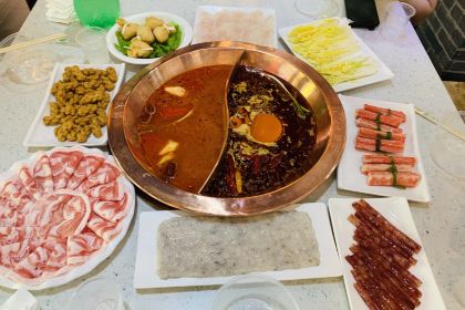 骉骉老火锅(文星大道店)