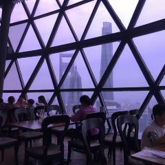 Oriental Pearl Sky Revolving Restaurant User Photo