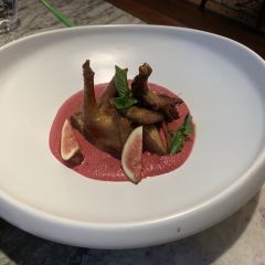 Queen·Cheuk Yuet User Photo