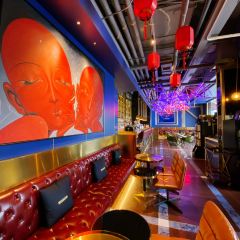 Large Eight Italy Lounge&Restaurant User Photo