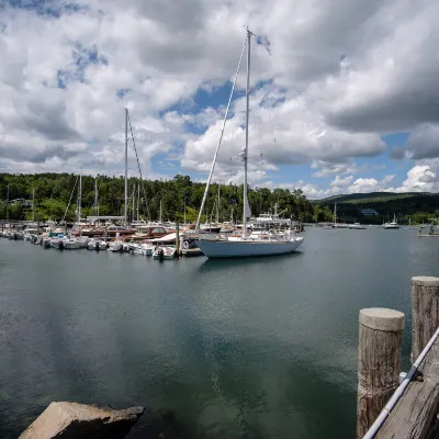 Mountain View Hotels in Port Douglas