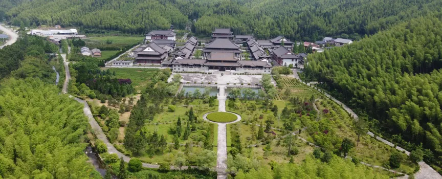 Fengxin Baizhang Mountain Scenic Area