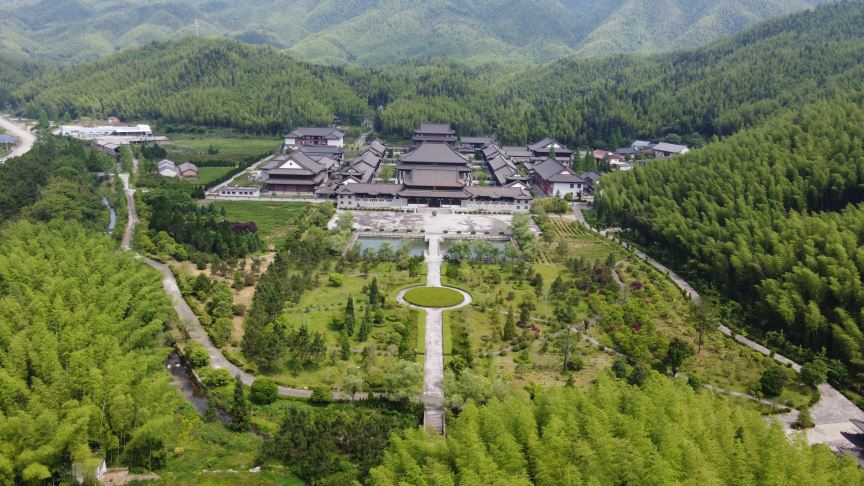 Fengxin Baizhang Mountain Scenic Area