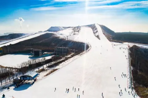 黃家溝滑雪場