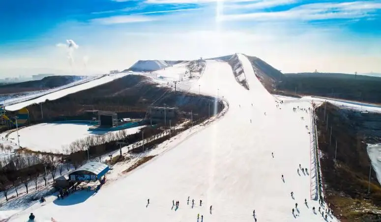 黃家溝滑雪場