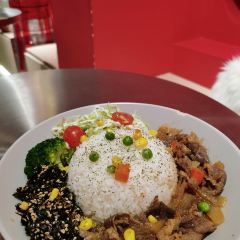 半秋山西餐厅(巴南万达广场店) 여행 사진